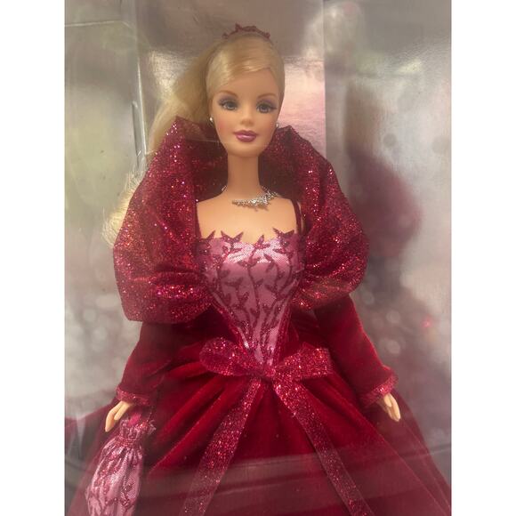 Special Edition Celebration Barbie 2002 - Picture 3 of 5